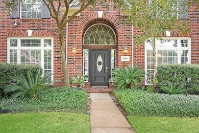 18910 Rustling Ridge Ln, Tomball, TX 77377 - photo 2