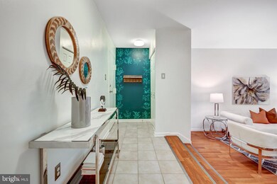 1650 Parkcrest Cir unit 101, Reston, VA 20190 - photo 5