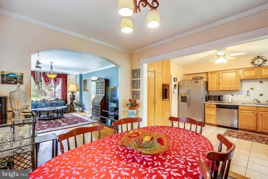 2211 Westview Dr, Silver Spring, MD 20910 - photo 6