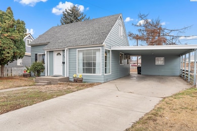 505 S 12th St, Sunnyside, WA 98944 - photo 2