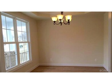 Formal Dining Room with Tray Ceiling