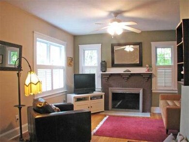 10 Richardson Ave unit 1, Arlington, MA 02476 - photo 2