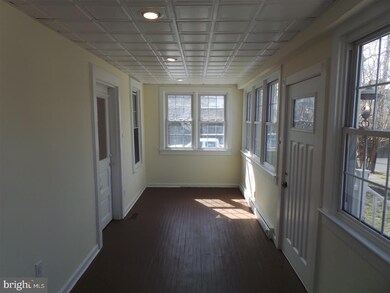 30 W Franklin Ave, Collingswood, NJ 08108 - photo 5