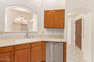 33 W Greentree Dr, Tempe, AZ 85284 - photo 5