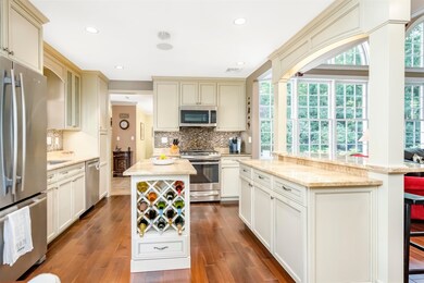 1395 N Russell St, Manchester, NH 03104 - photo 7