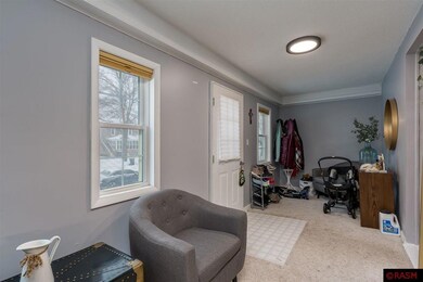 1421 N 4th St, Mankato, MN 56001 - photo 3