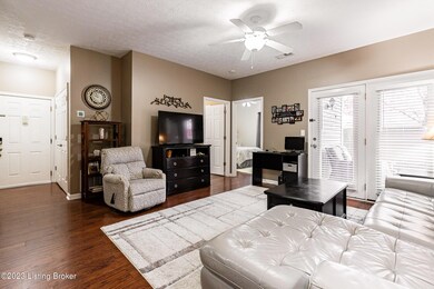 10205 Deer Vista Dr-10