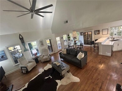 BEAUTIFUL OPEN FLOORPLAN