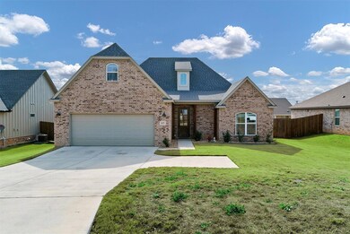 829 Holbrook Rd, Springtown, TX 76082 - photo 2