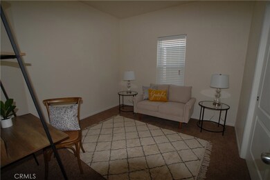 880 N Lake St, Hemet, CA 92544 - photo 5