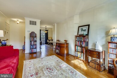 3315 S Wakefield St unit A2, Arlington, VA 22206 - photo 4