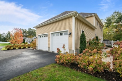 547 Mockingbird Ln, Dighton, MA 02715 - photo 7