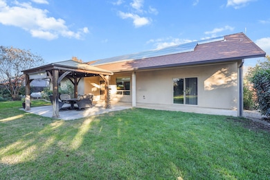 12915 Gardenia Dr, Red Bluff, CA 96080 - photo 3