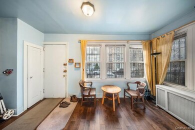 41-71 Gleane St, Elmhurst, NY 11373 - photo 4