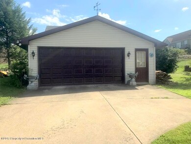 78 W Palm St, Olyphant, PA 18447 - photo 3