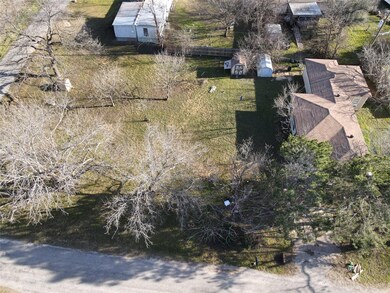 4609 Fairview Dr, Granbury, TX 76049 - photo 2