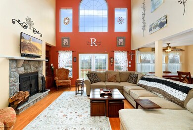 2758 Rising Hill Dr, Saylorsburg, PA 18353 - photo 4