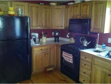 914 Barre Rd, New Braintree, MA 01531 - photo 5