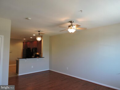 22743 Settlers Trail Terrace unit 15C, Ashburn, VA 20148 - photo 3