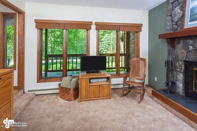 Sitting Room_DMD_4541-SMALL