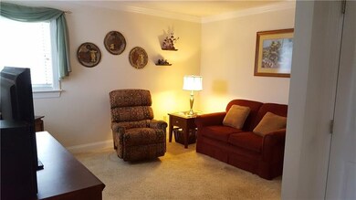 Family room/tv room