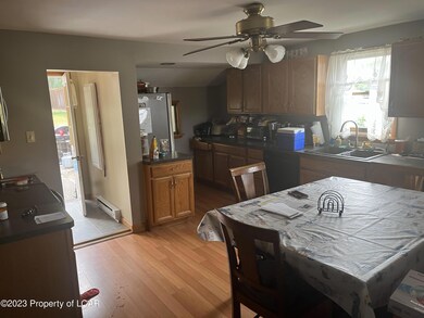 541 Broad St, Pittston, PA 18640 - photo 3