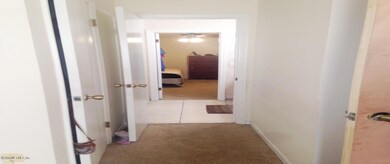 4526 Melissa Ct W, Jacksonville, FL 32210 - photo 6