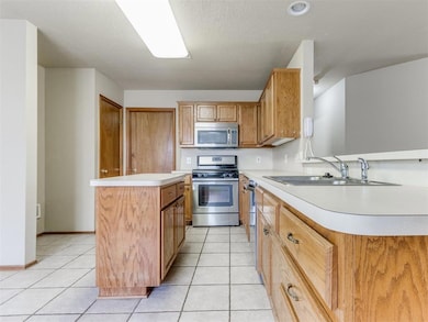 10833 Ohara Ln, Oklahoma City, OK 73130 - photo 7