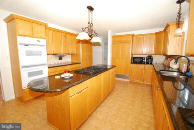 2323 Prices Distillery Rd, Clarksburg, MD 20871 - photo 3