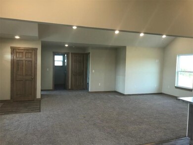 1322 W Daniel Dr, Greensburg, IN 47240 - photo 3