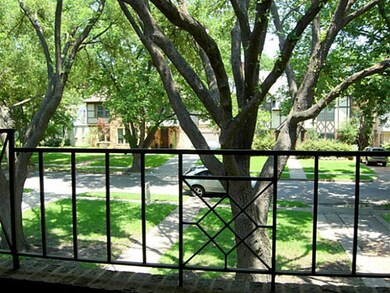 5908 Marquita Ave, Dallas, TX 75206 - photo 4