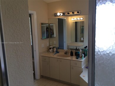 4810 NW 116th Ave, Doral, FL 33178 - photo 5