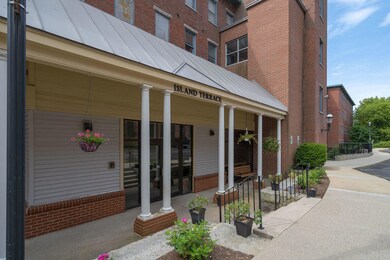 Island Terrace unit 124, Saco, ME 04072 - photo 2