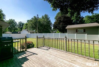 209 27th Avenue Ct, Moline, IL 61265 - photo 3