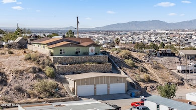 167 Loyola Ln, El Paso, TX 79928 - photo 4