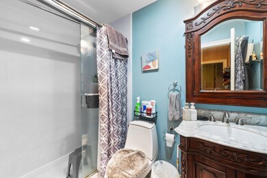 Port Liberté
Port Liberté unit 31, Jersey City, NJ 07305 - photo 6