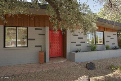 3625 E Laurel Ln-2