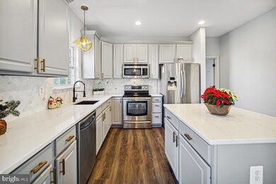 705 Buoy Ct, Annapolis, MD 21409 - photo 4