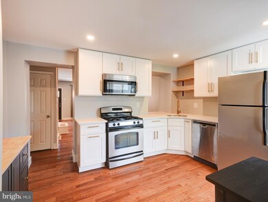 3258 Livingston St, Philadelphia, PA 19134 - photo 6