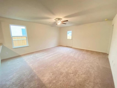 213 Allington Cir, Jarrell, TX 76537 - photo 5