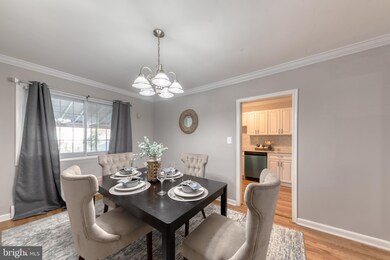 1112 Lyndhurst St, Baltimore, MD 21229 - photo 6