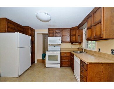 18 Wildwood Ln, Waltham, MA 02451 - photo 6