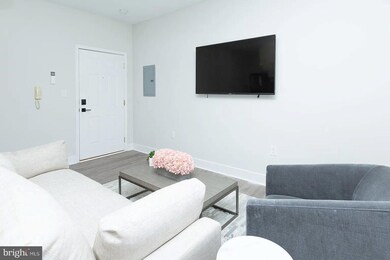 1122 N Calvert St unit 205, Baltimore, MD 21202 - photo 4