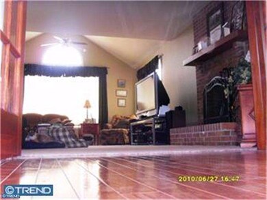 104 Paddock Dr, Columbus, NJ 08022 - photo 5