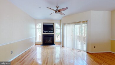 2585 Running Wolf Trail, Odenton, MD 21113 - photo 7