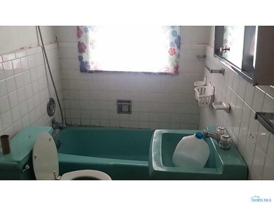 Full Bath.