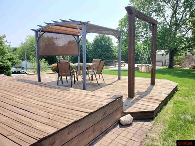 1026 S Broadway St, New Ulm, MN 56073 - photo 3