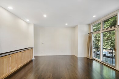 2757 N Greenview Ave unit A, Chicago, IL 60614 - photo 4