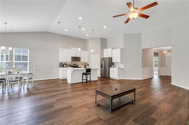 128 Clearwater Dr, Brunswick, GA 31523 - photo 2