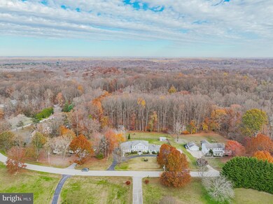 802 Richardson Dr, Harwood, MD 20776 - photo 3